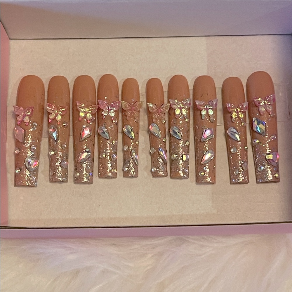 Press on Nails Lovely feminine warm deep beige press on acrylic gel nails